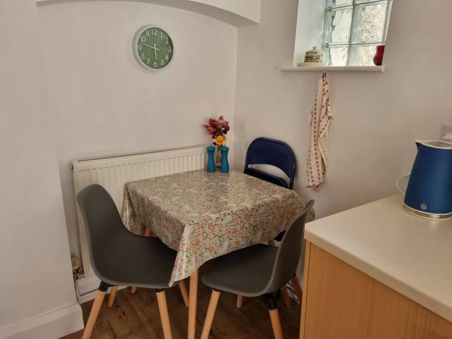 Lydbrook Cheerful Two Bedroom Cottage In The Forest Of Dean מראה חיצוני תמונה