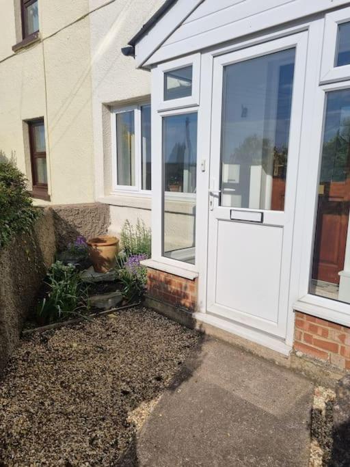 Lydbrook Cheerful Two Bedroom Cottage In The Forest Of Dean מראה חיצוני תמונה